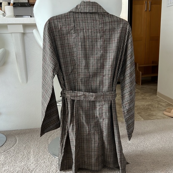 Brand New Nic & Jo Plaid Women’s Coat Medium Size - Picture 4 of 8
